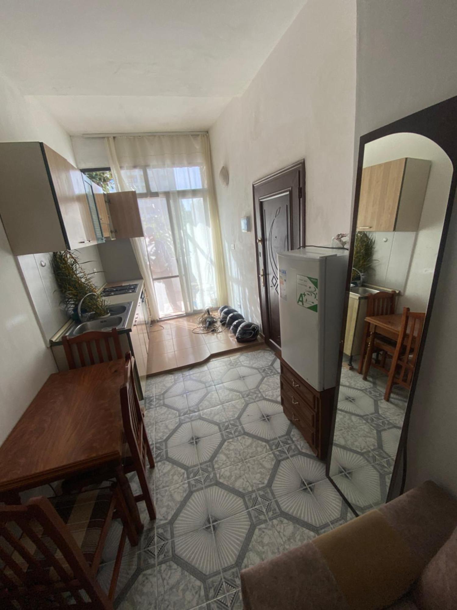 Lovely 2-Bedroom With Greenery View Дуррес Экстерьер фото